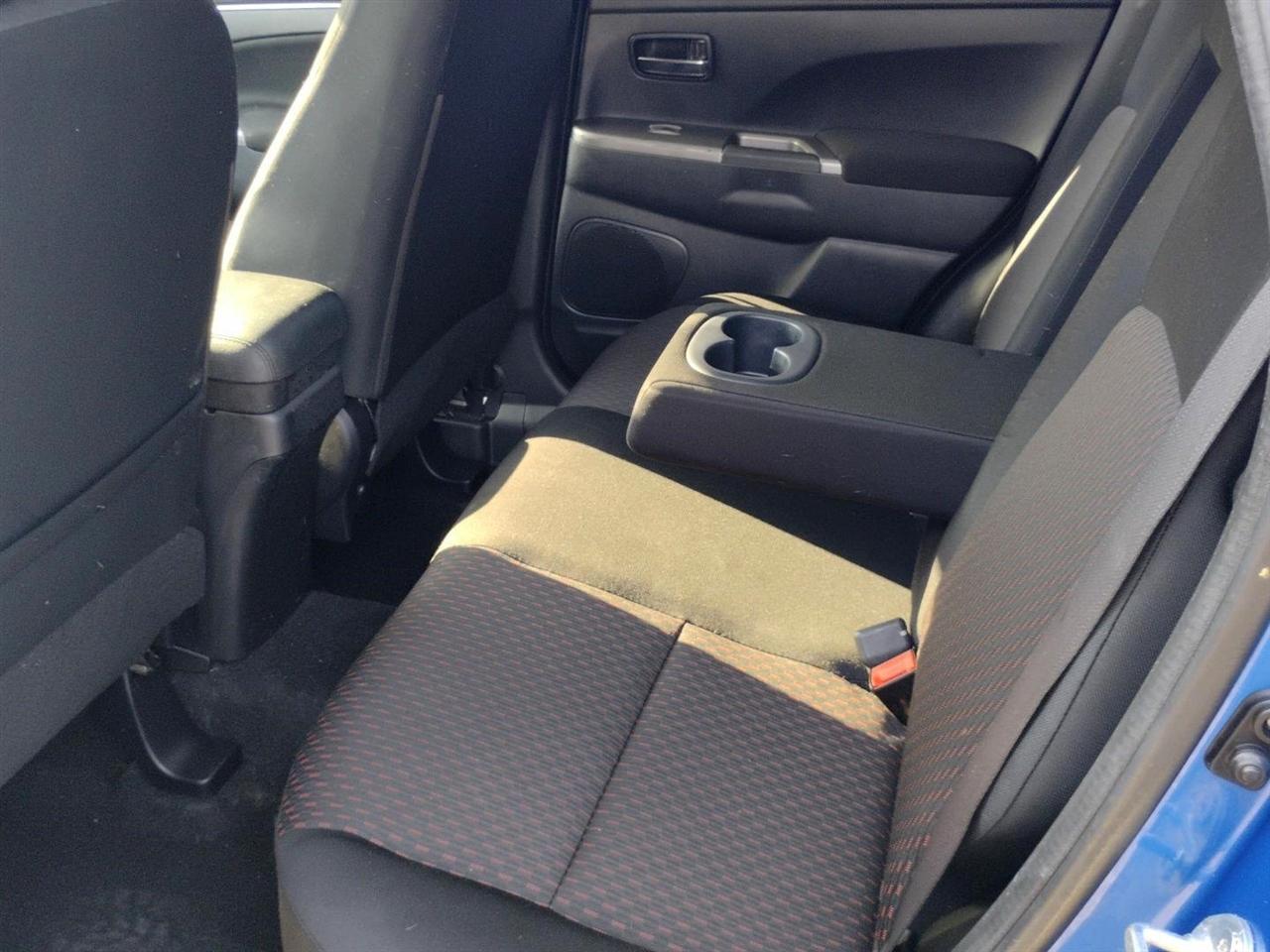 Mitsubishi Outlander Sport  2019