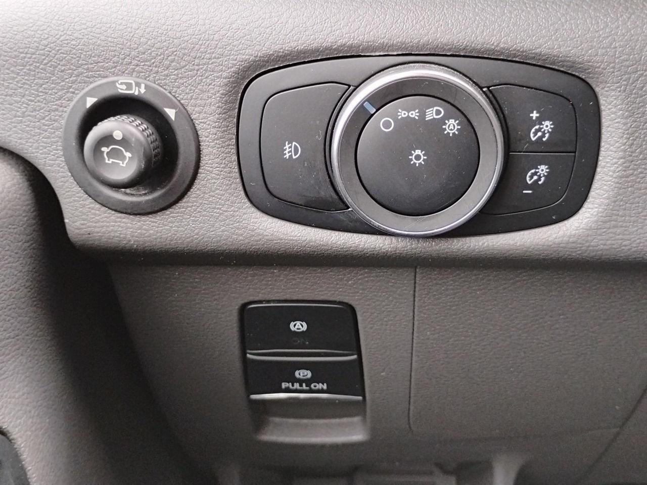 Ford Transit Passenger Wagon  2024