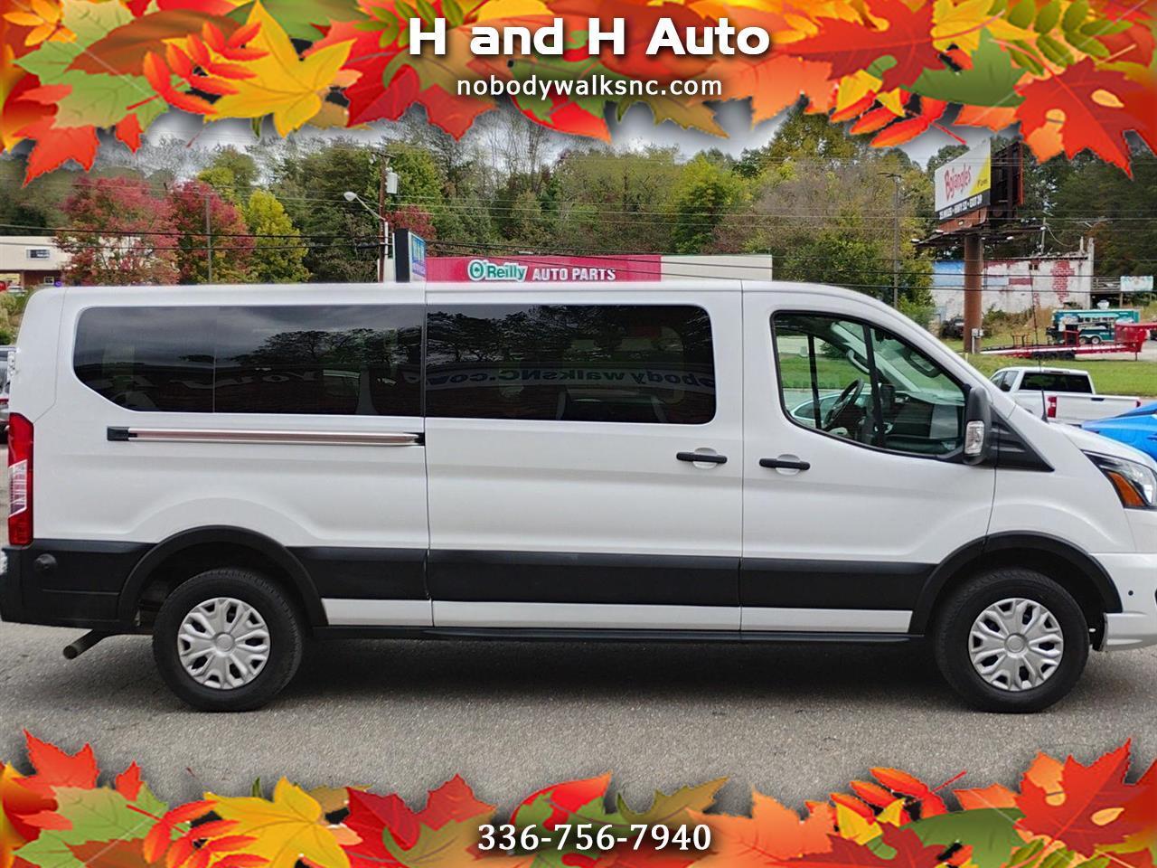 2024 Ford Transit Passenger Wagon XLT
