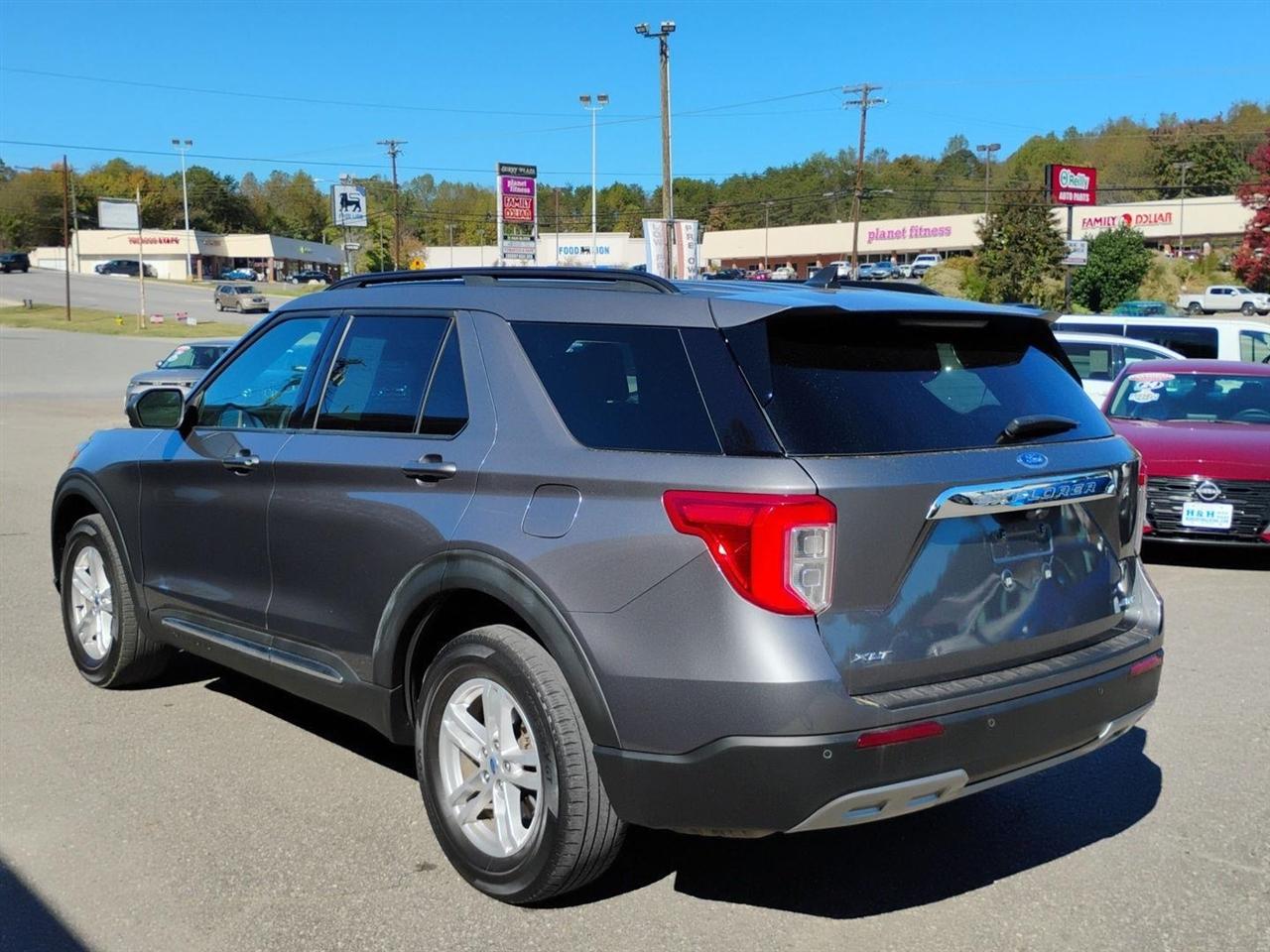 Ford Explorer  2023