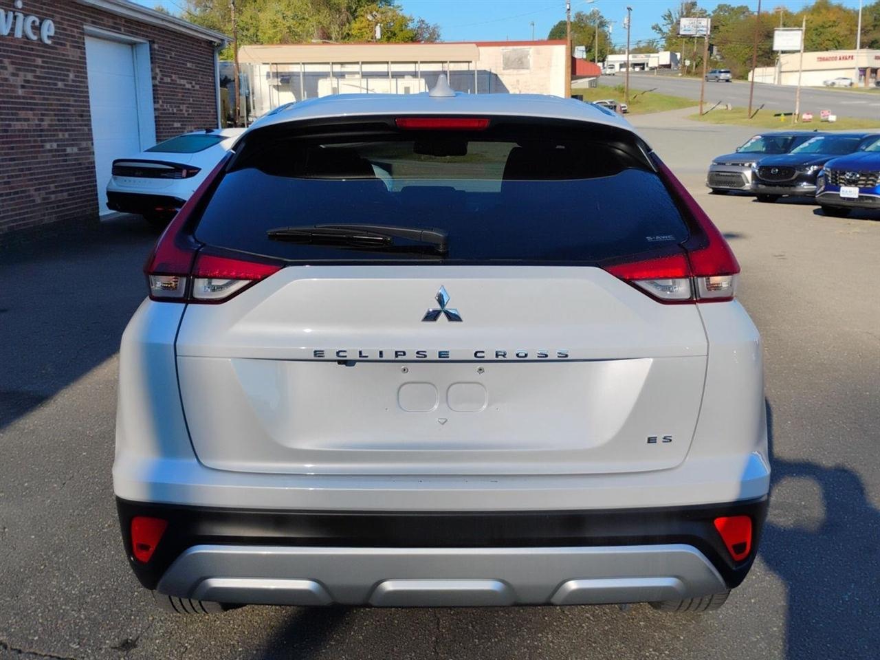 Mitsubishi Eclipse Cross  2025