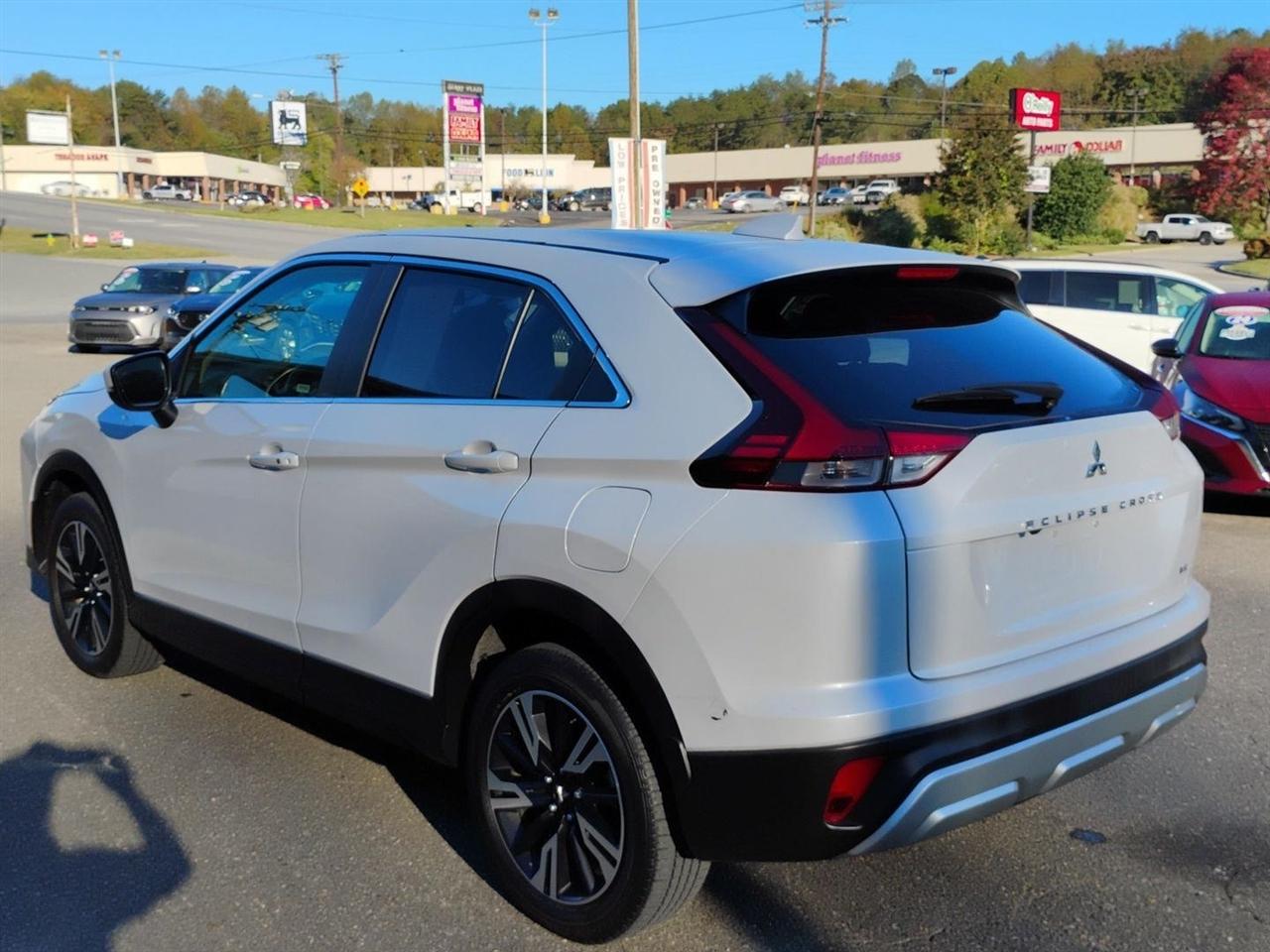 Mitsubishi Eclipse Cross  2025