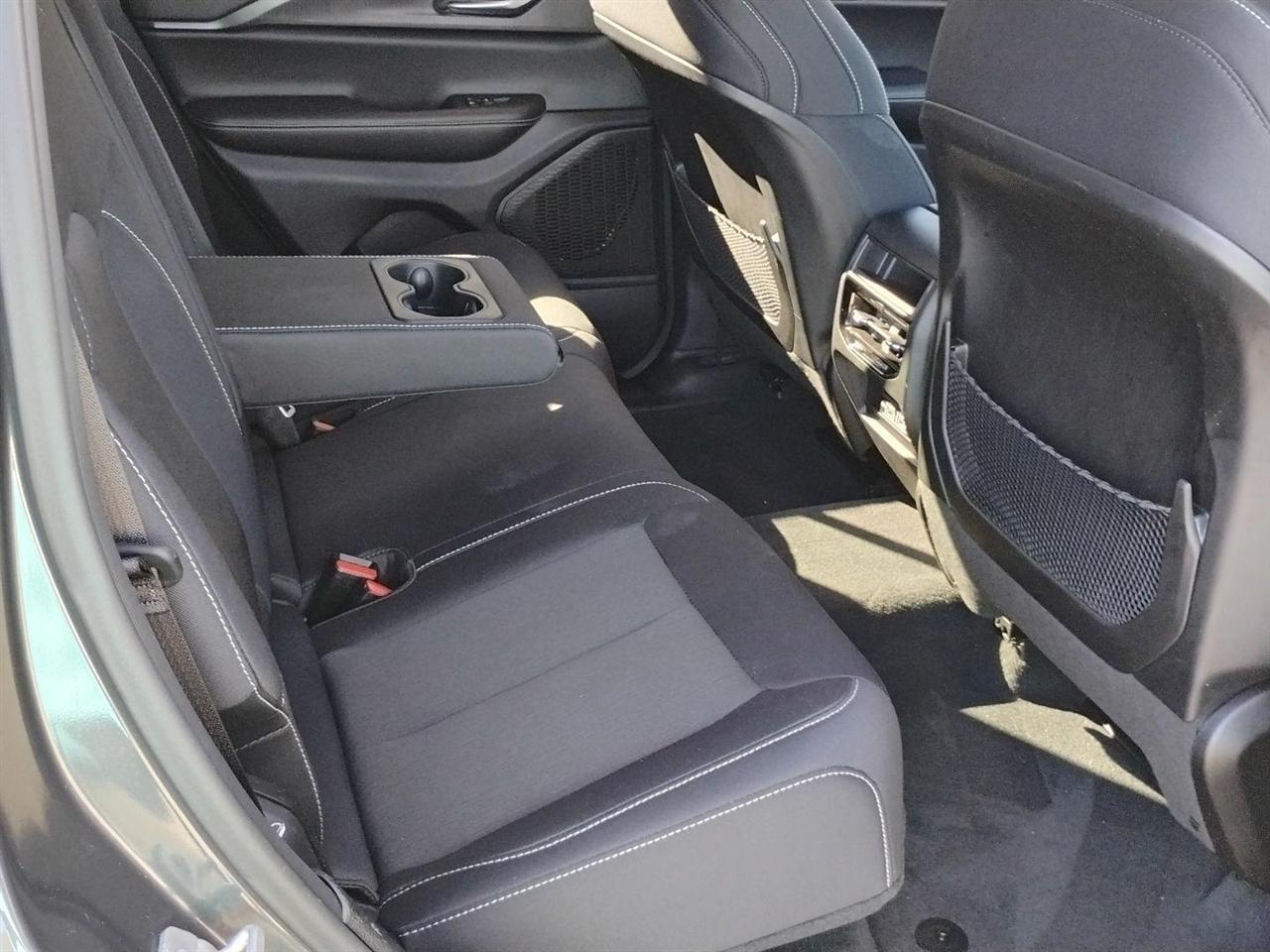 Jeep Grand Cherokee  2023