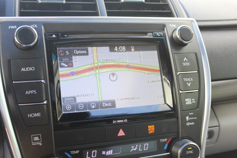 2017 Toyota Camry XLE V6 photo 33
