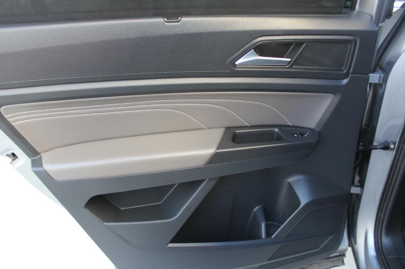 2022 Volkswagen Atlas V6 SE Technology photo 12