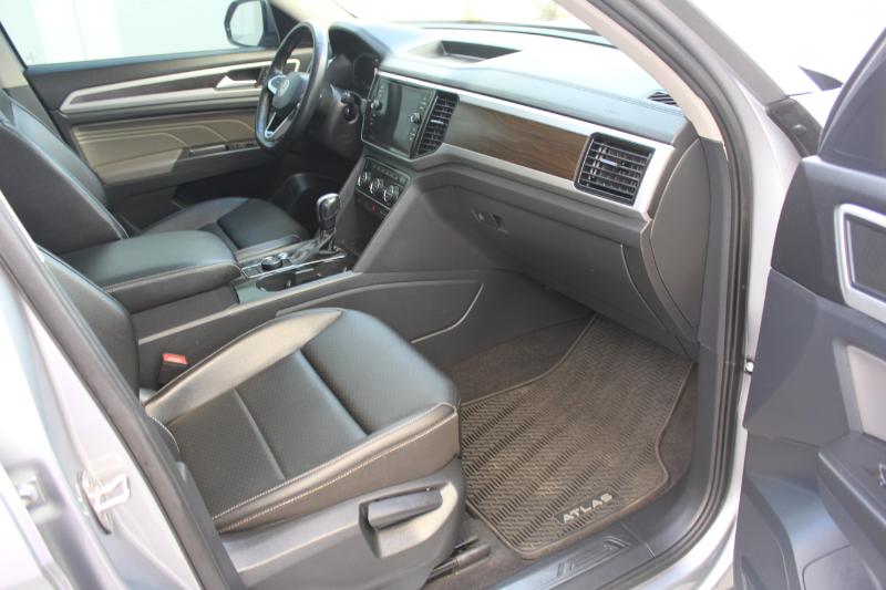 2022 Volkswagen Atlas V6 SE Technology photo 21