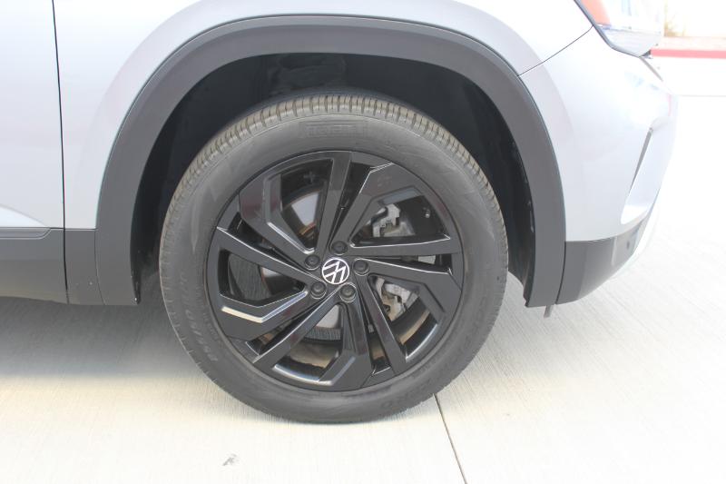 2022 Volkswagen Atlas V6 SE Technology photo 42