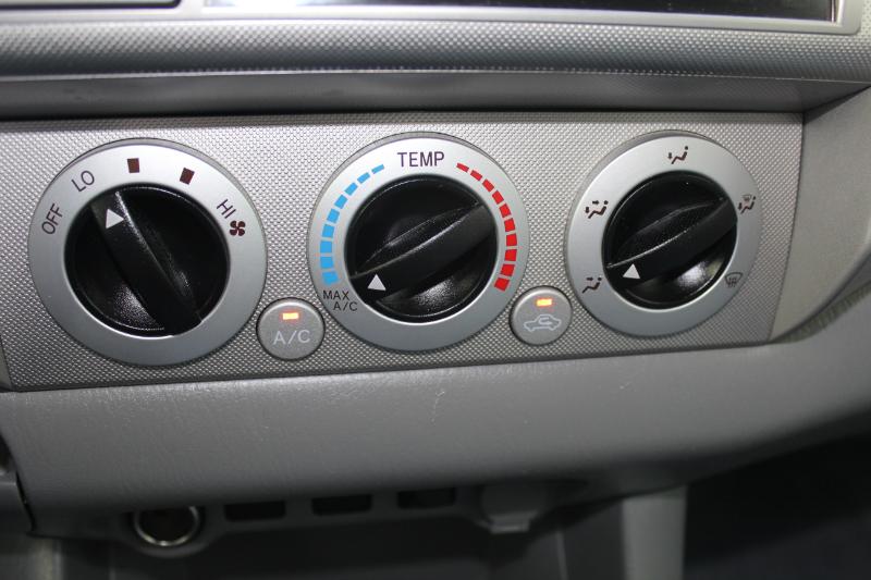 Toyota Tacoma Double Cab Long Bed V6 Auto 4WD 2011