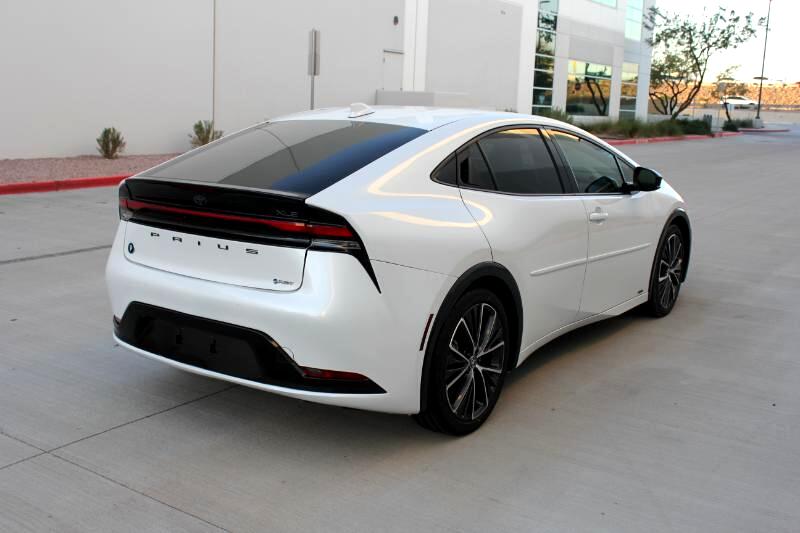 Toyota Prius XLE AWD 2023