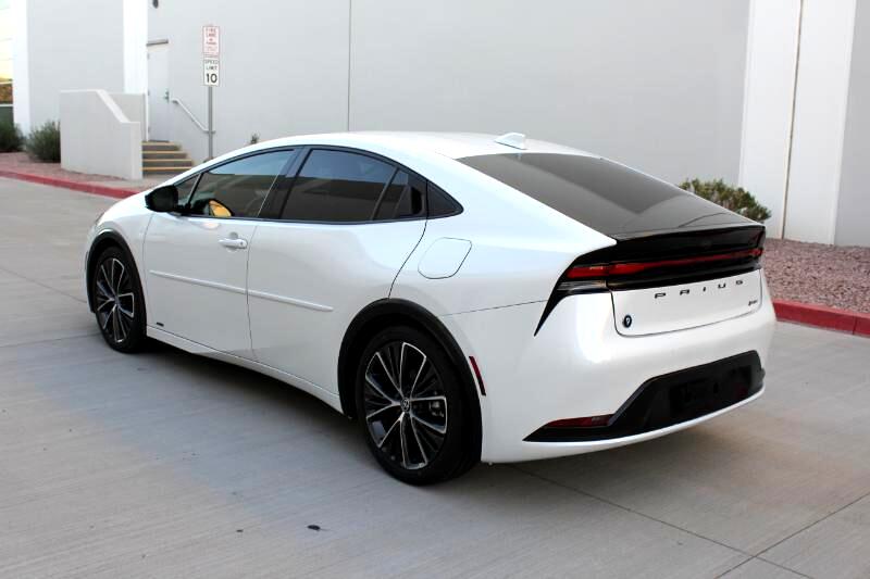 Toyota Prius XLE AWD 2023