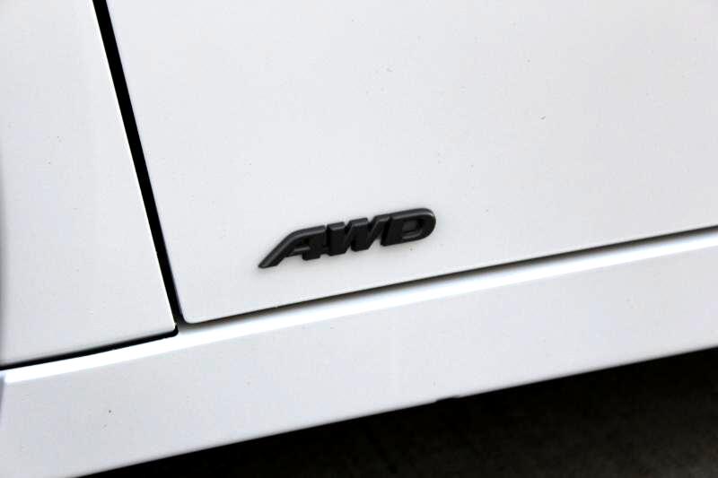 Toyota Prius XLE AWD 2023