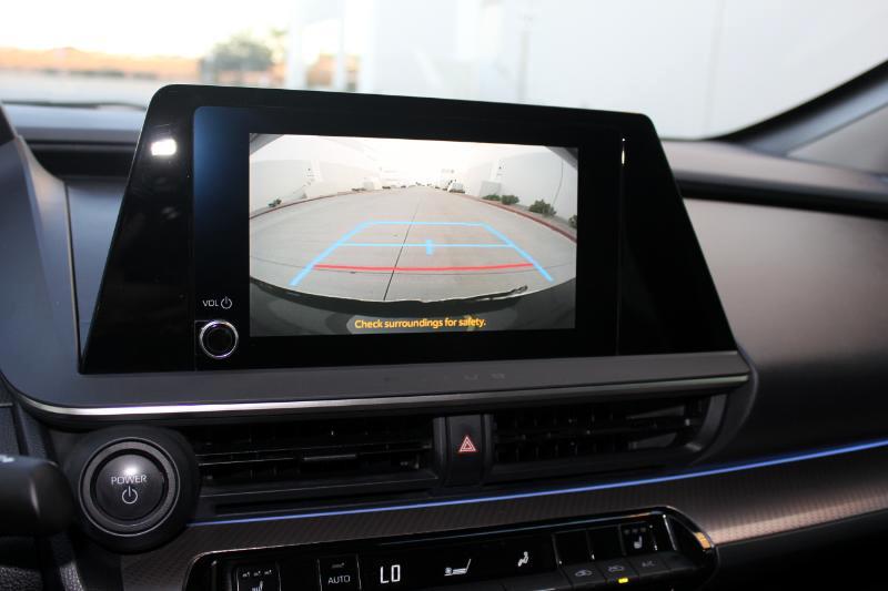 Toyota Prius XLE AWD 2023