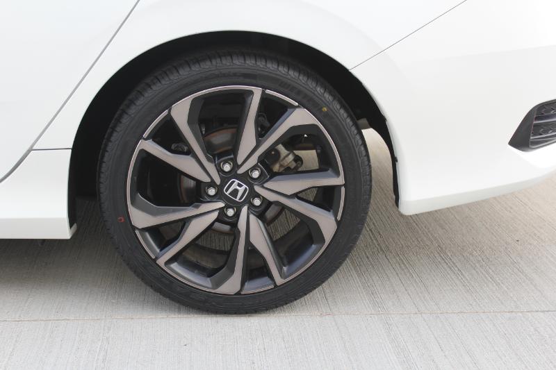 Honda Civic Sport 2020