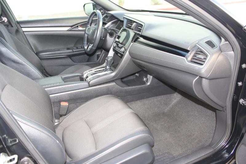 Honda Civic Sport 2020