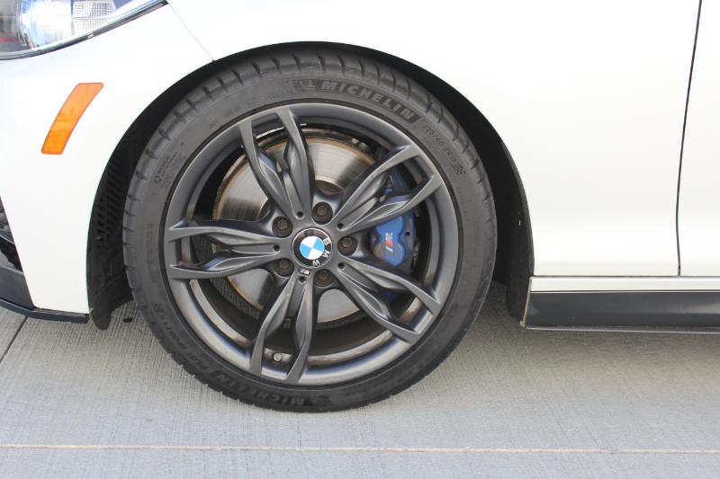 BMW 2-Series M235i Coupe 2016