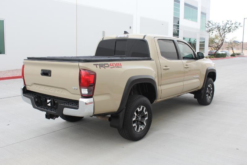 Toyota Tacoma  2019