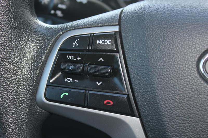 Hyundai Elantra SE 2017