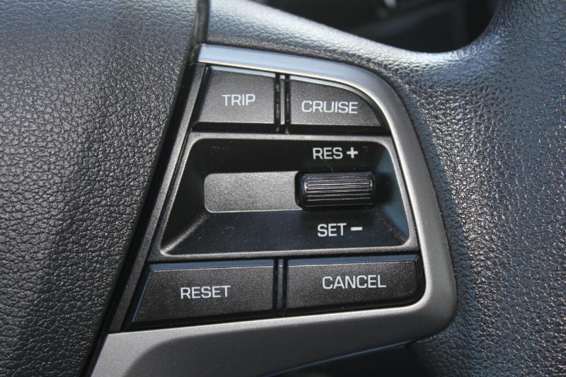 Hyundai Elantra SE 2017