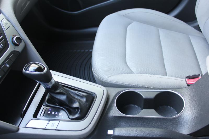 Hyundai Elantra SE 2017