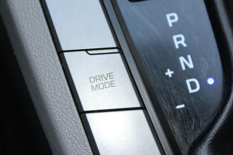 Hyundai Elantra SE 2017