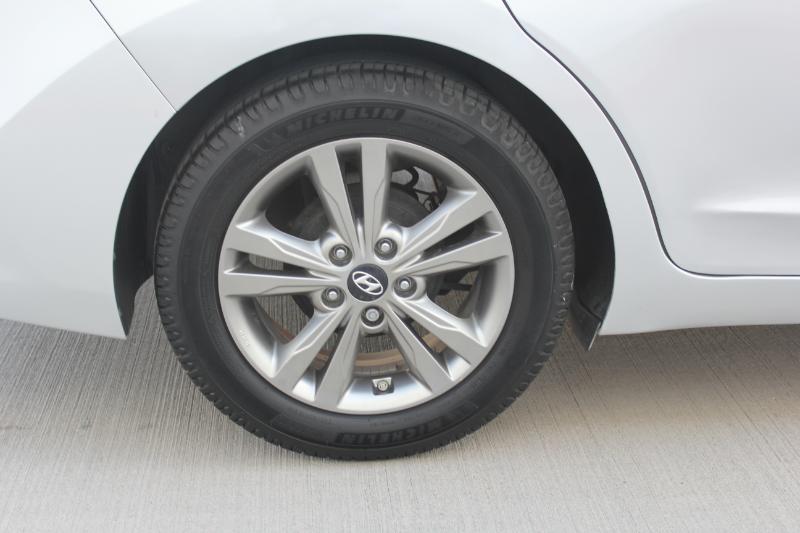 Hyundai Elantra SE 2017
