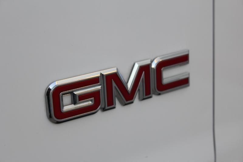 GMC Savana  2022