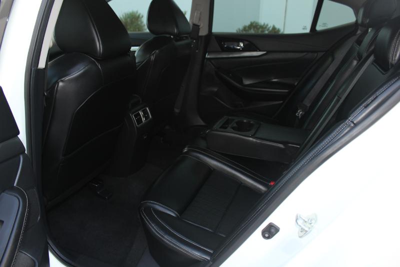 Nissan Maxima 3.5 SV 2023