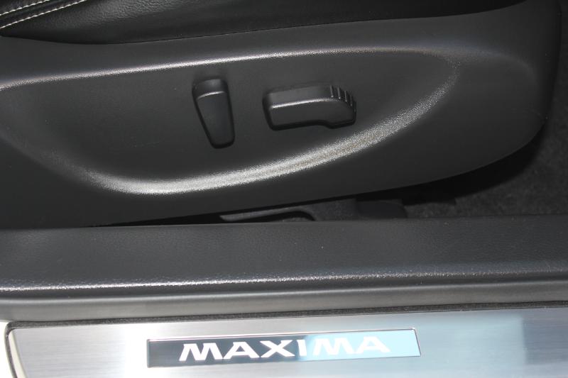 Nissan Maxima 3.5 SV 2023