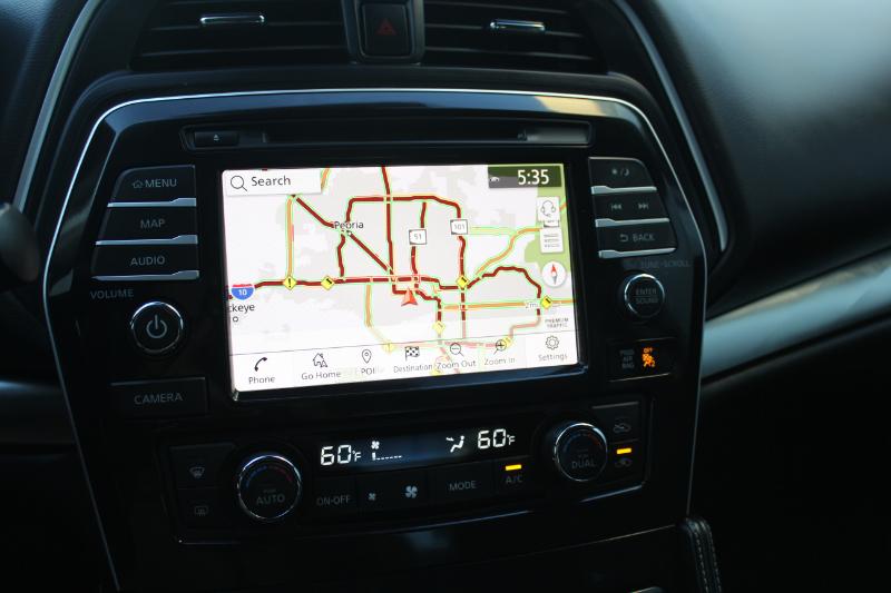 Nissan Maxima 3.5 SV 2023