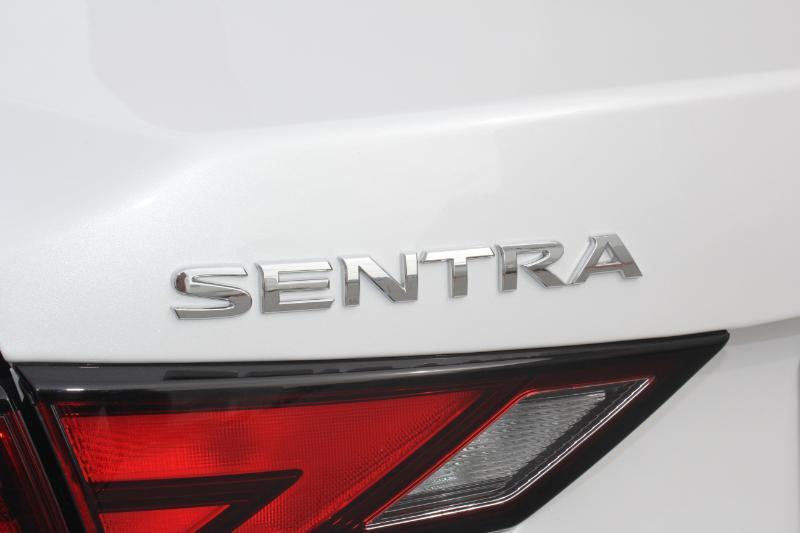 Nissan Sentra  2022