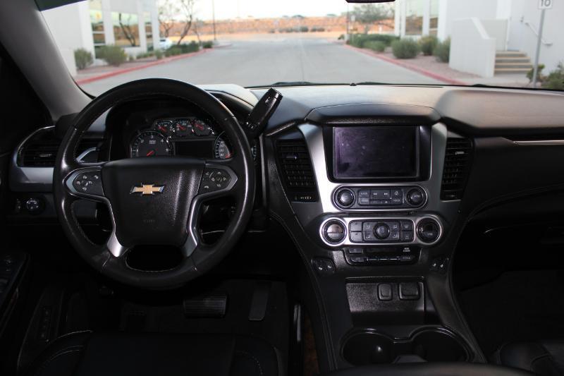 Chevrolet Suburban LT 2WD 2017