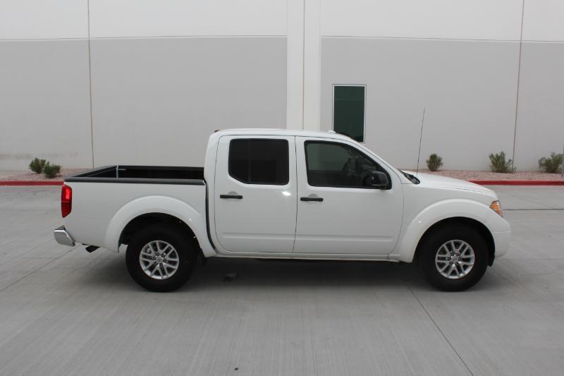 Nissan Frontier  2014