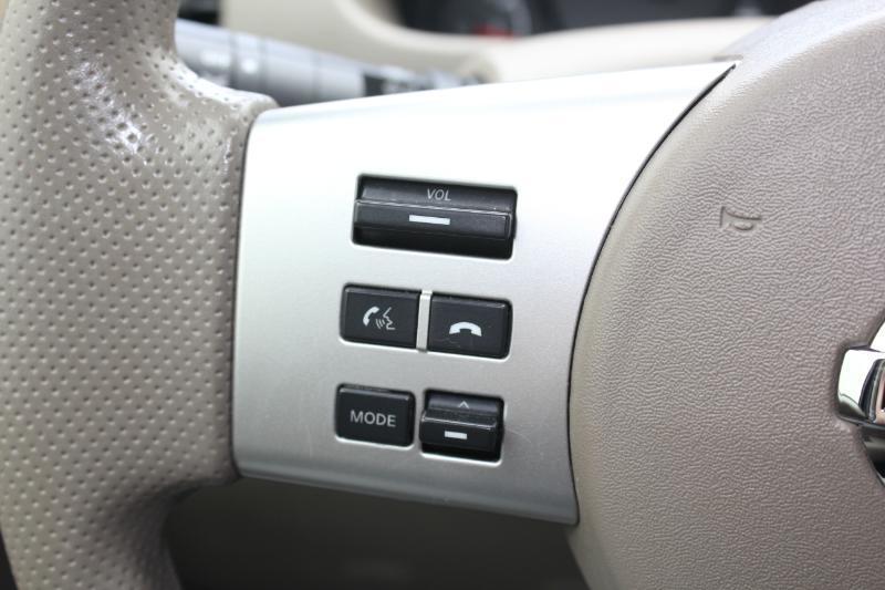 Nissan Frontier  2014