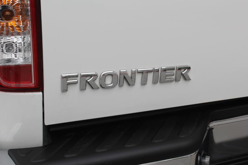 Nissan Frontier  2014