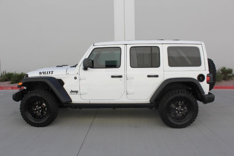 Jeep Wrangler Willys Sport 2025