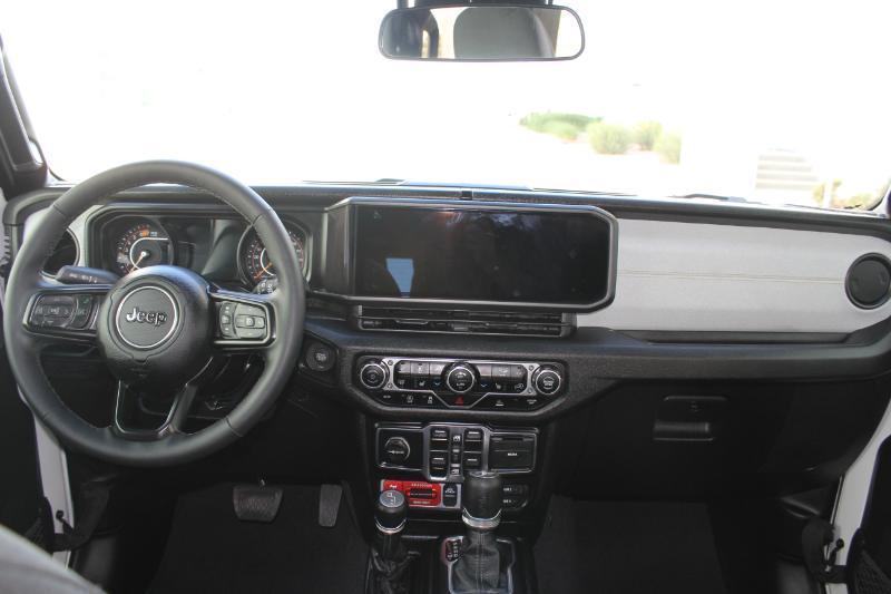 Jeep Wrangler Willys Sport 2025