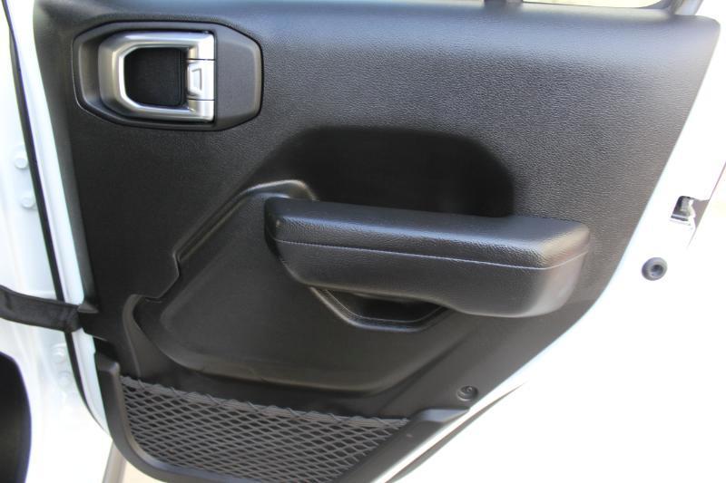 Jeep Wrangler Willys Sport 2025