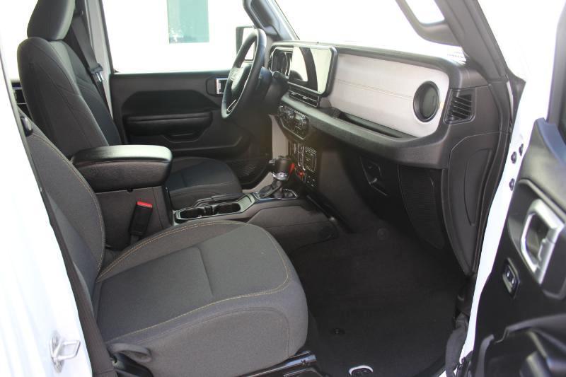 Jeep Wrangler Willys Sport 2025