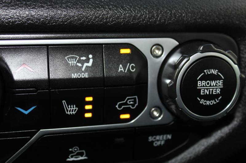 Jeep Wrangler Willys Sport 2025