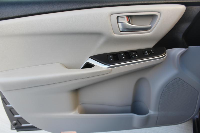 Toyota Camry LE 2016