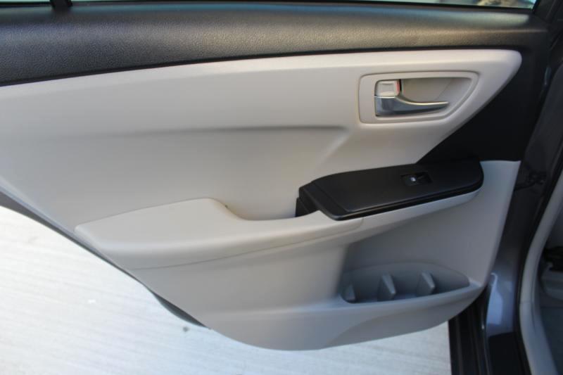 Toyota Camry LE 2016