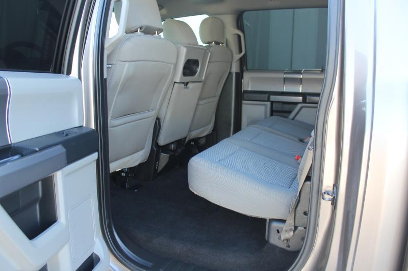 Ford F-150 XLT SuperCrew 4WD 2018