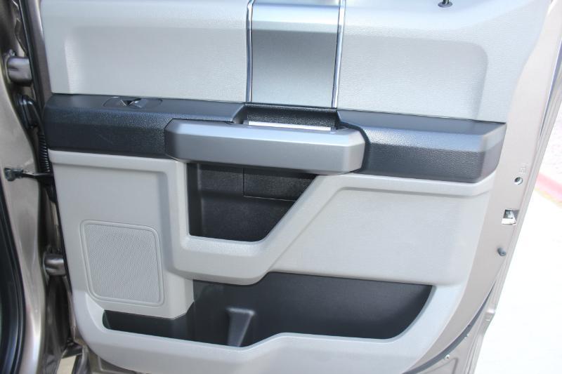 Ford F-150 XLT SuperCrew 4WD 2018