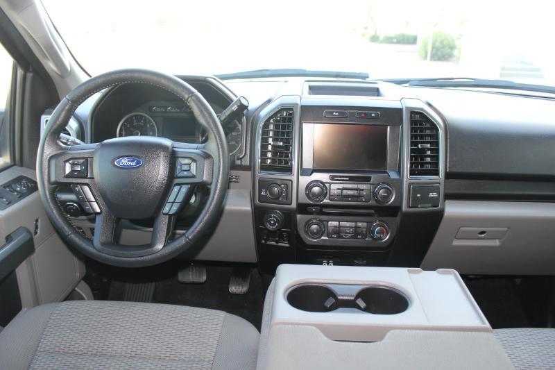 Ford F-150 XLT SuperCrew 4WD 2018