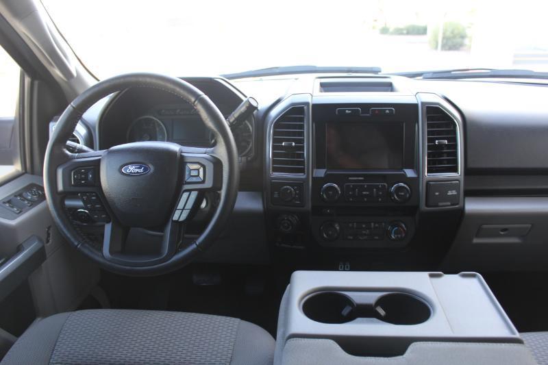 Ford F-150 XLT SuperCrew 4WD 2018