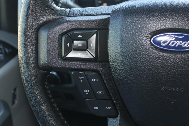 Ford F-150 XLT SuperCrew 4WD 2018