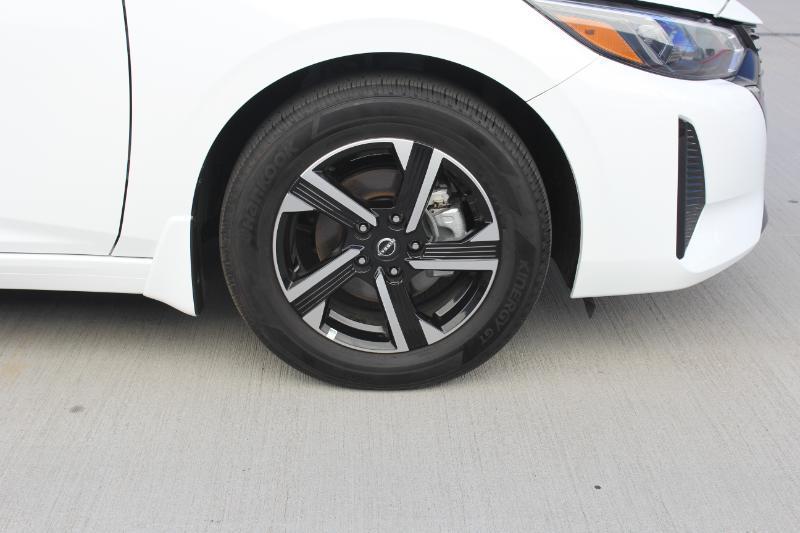 Nissan Sentra SV 2025