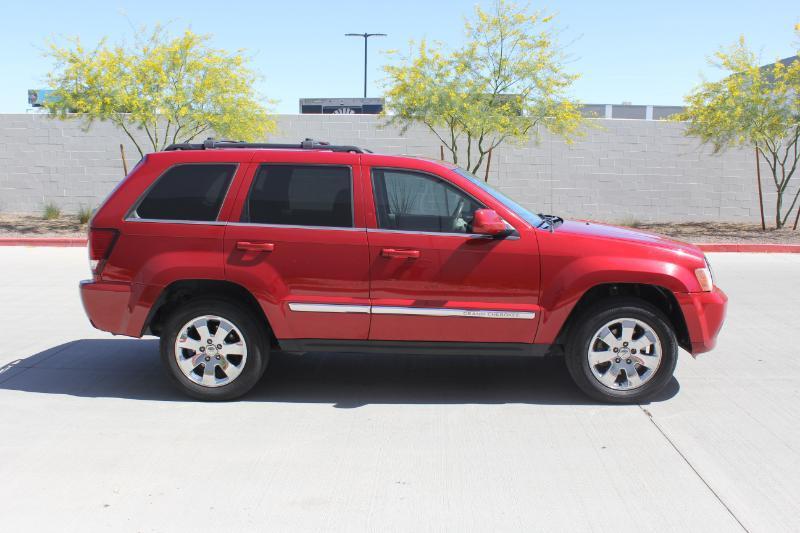 Jeep Grand Cherokee Limited 2WD 2009