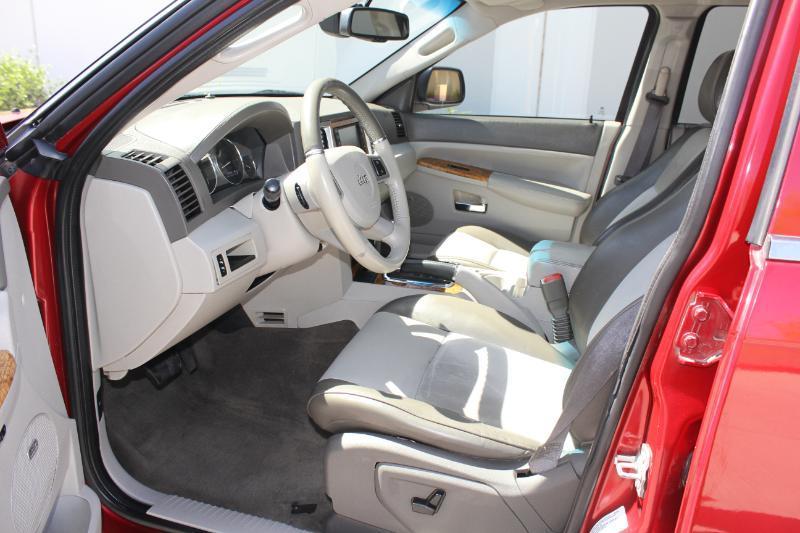 Jeep Grand Cherokee Limited 2WD 2009