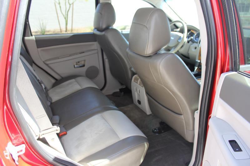 Jeep Grand Cherokee Limited 2WD 2009